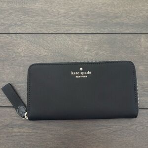 Kate spade wallet black